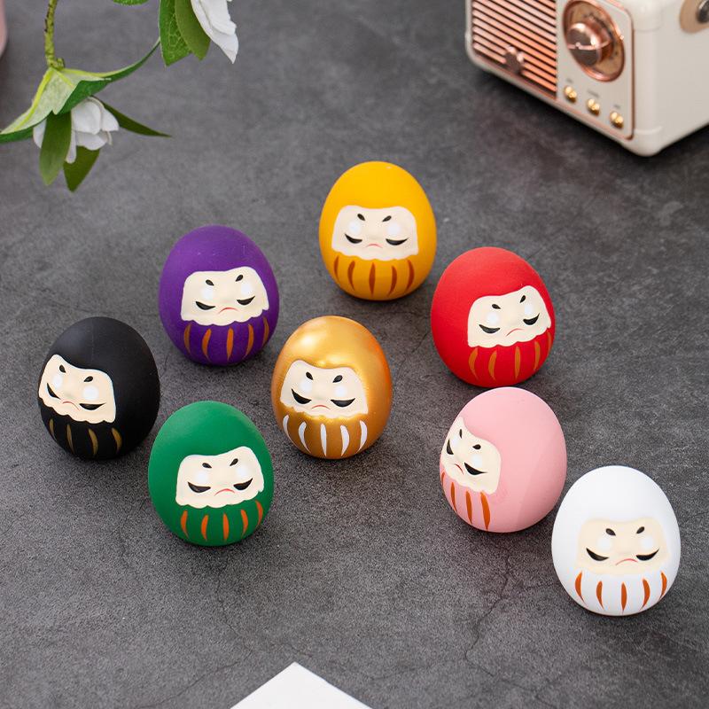 Interior Design Japan - (.) Japanse keramische Daruma-beeldje Daruma Tumbler