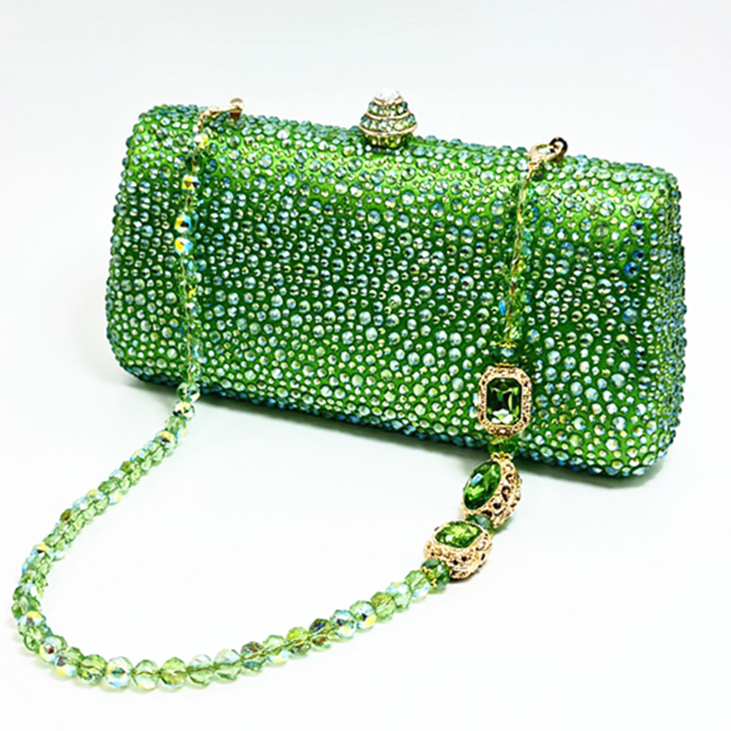 Dinertassen Clutch Bags vol di - Interior Design Ai Free recensie en prijs